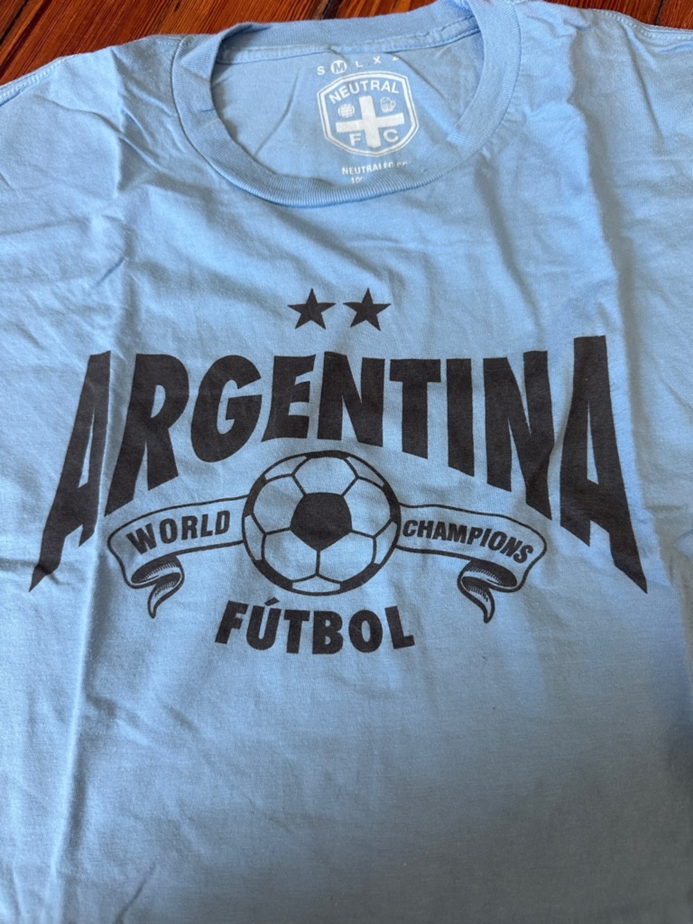 Argentina Fútbol Light Blue Graphic Tee